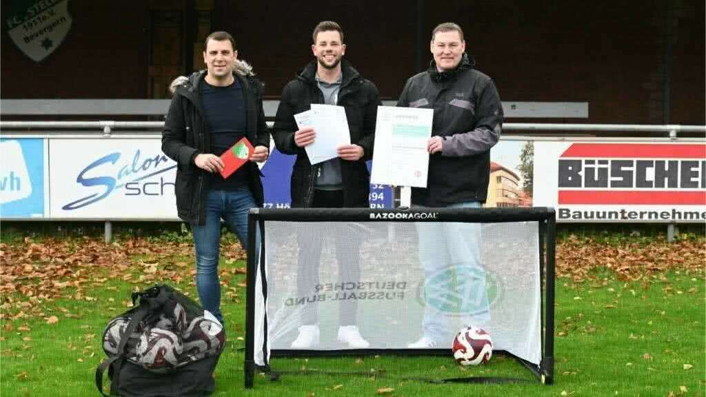 Ehrung Fair-Play-Preis an Kevin Schlautmann