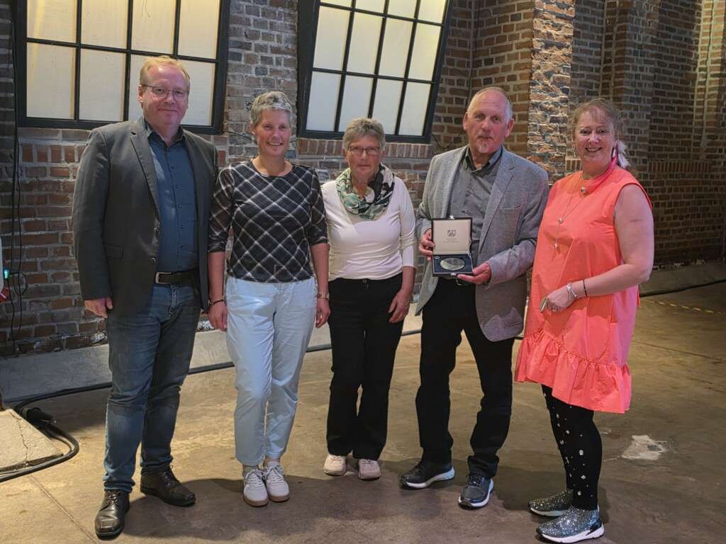 Staatssekret&auml;rin verleiht Sportplakette des Landes NRW